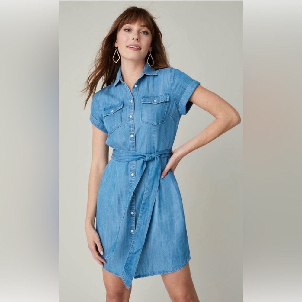 UNTUCKit Woman’s Denim Terry Button Down Chambray Collared Belted Dress